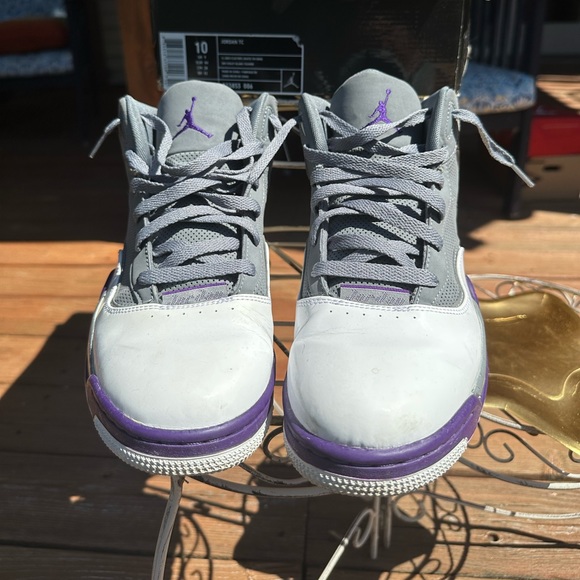 Jordan TC - Picture 2 of 6